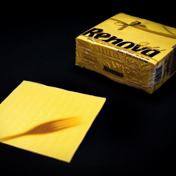 Renova Servilletas de papel Gold Amarillas - 40 Servilletas Tamaño Grande Renova Servilletas de papel Gold Amarillas - 40 Servilletas Tamaño Grande